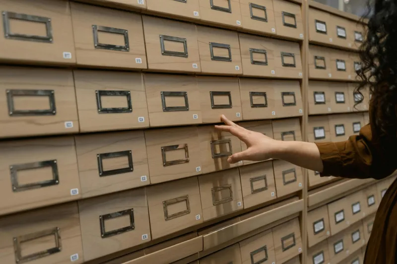 When Finding Facts Required a Quest — Before Google Made Every Answer Feel Free